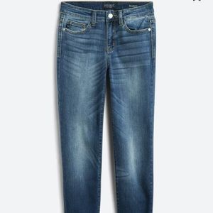 Judy Blue Adelene Mid Rise Girlfriend Jeans